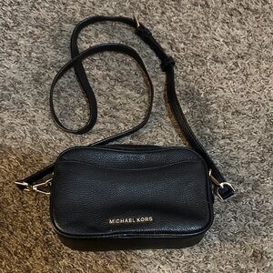 Michael Kors Elegant Black Crossbody Bag